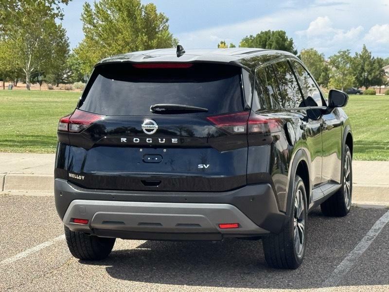 Photo 8 of this NISSAN ROGUE