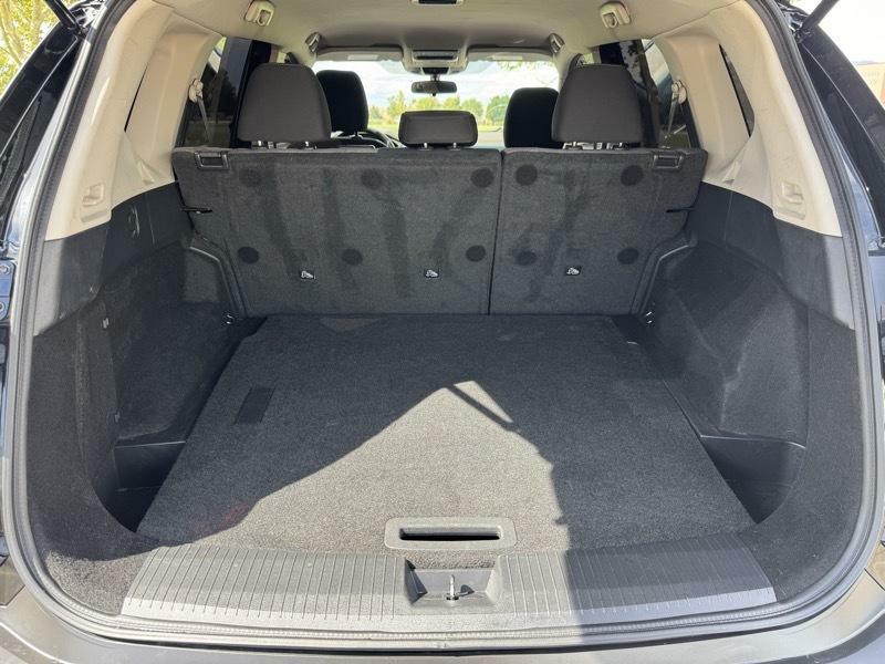 Photo 16 of this NISSAN ROGUE