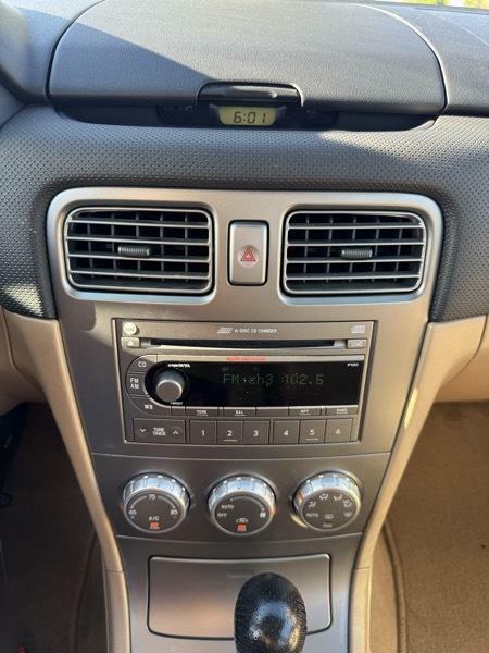 Photo 22 of this SUBARU FORESTER (NATL)