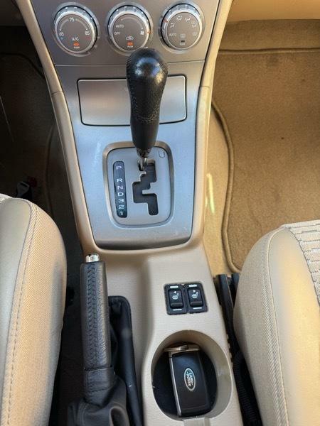 Photo 23 of this SUBARU FORESTER (NATL)