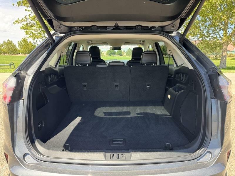 Photo 16 of this FORD EDGE