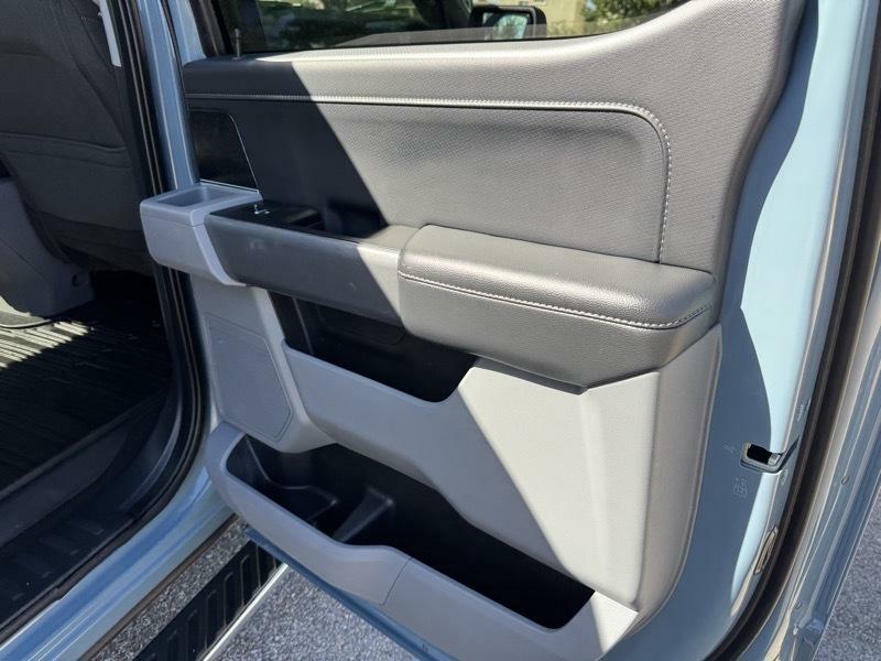 Photo 14 of this FORD F150