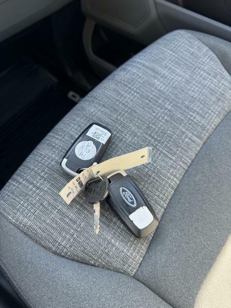 Photo 31 of this FORD F150