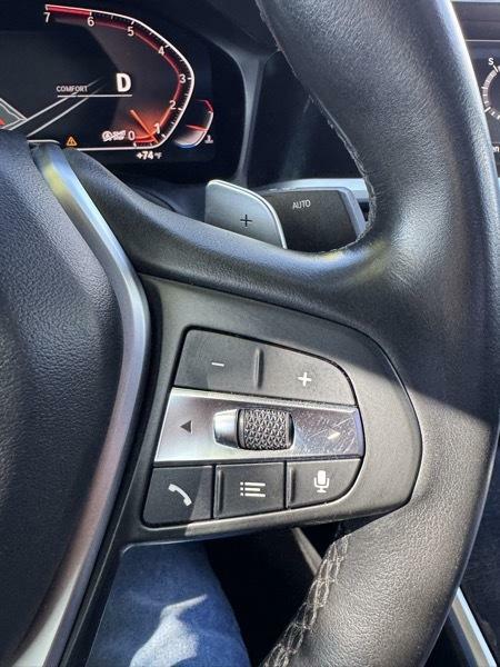 Photo 22 of this BMW 330I