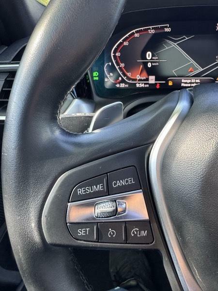 Photo 23 of this BMW 330I