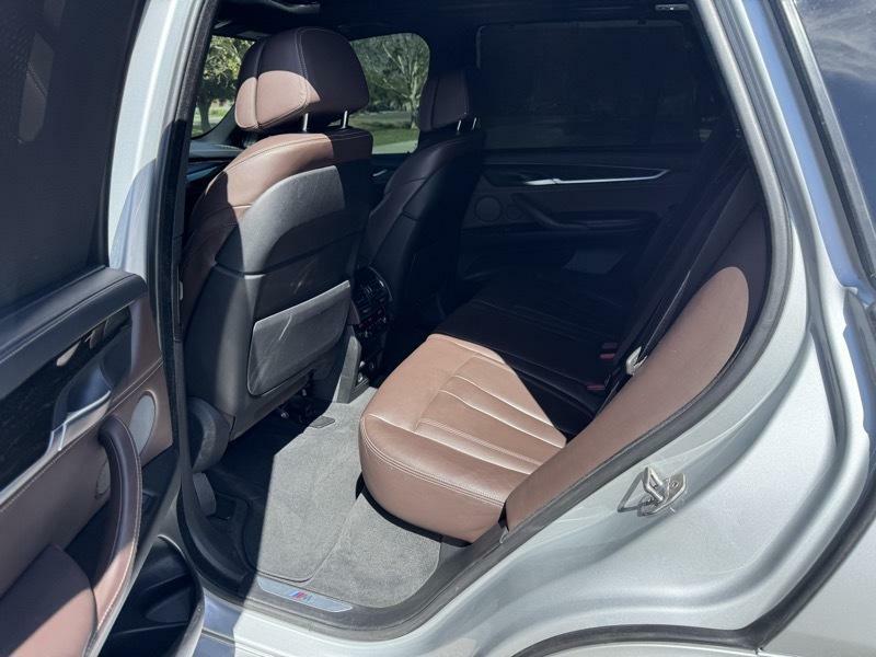 Photo 16 of this BMW X5