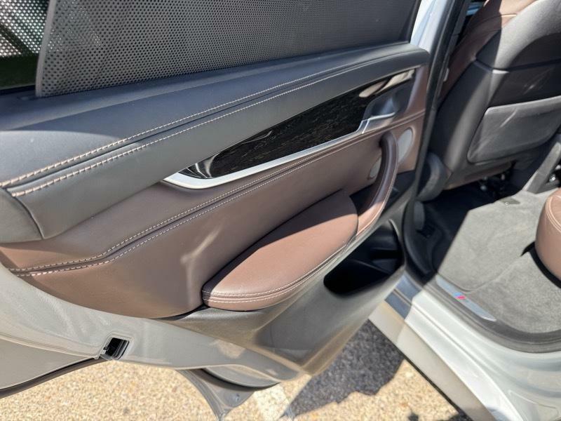 Photo 17 of this BMW X5