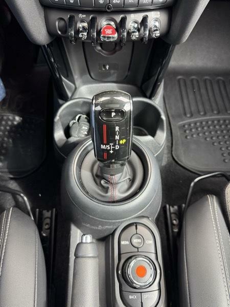 Photo 19 of this MINI HARDTOP 2 DOOR