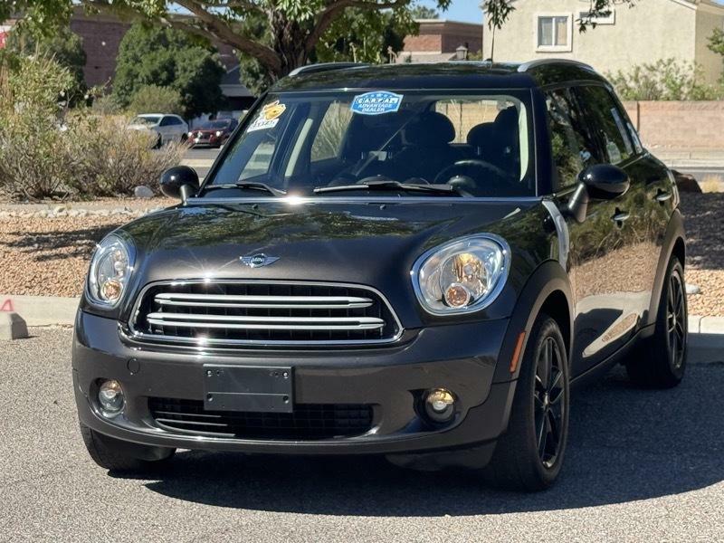 Photo 2 of this MINI COOPER COUNTRYM