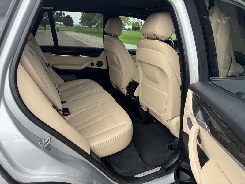 Photo 12 of this BMW X5