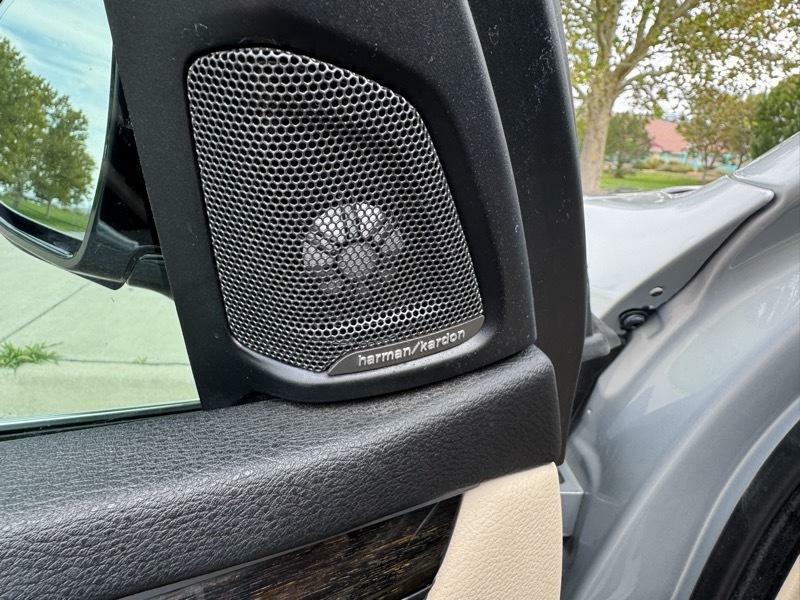 Photo 22 of this BMW X5
