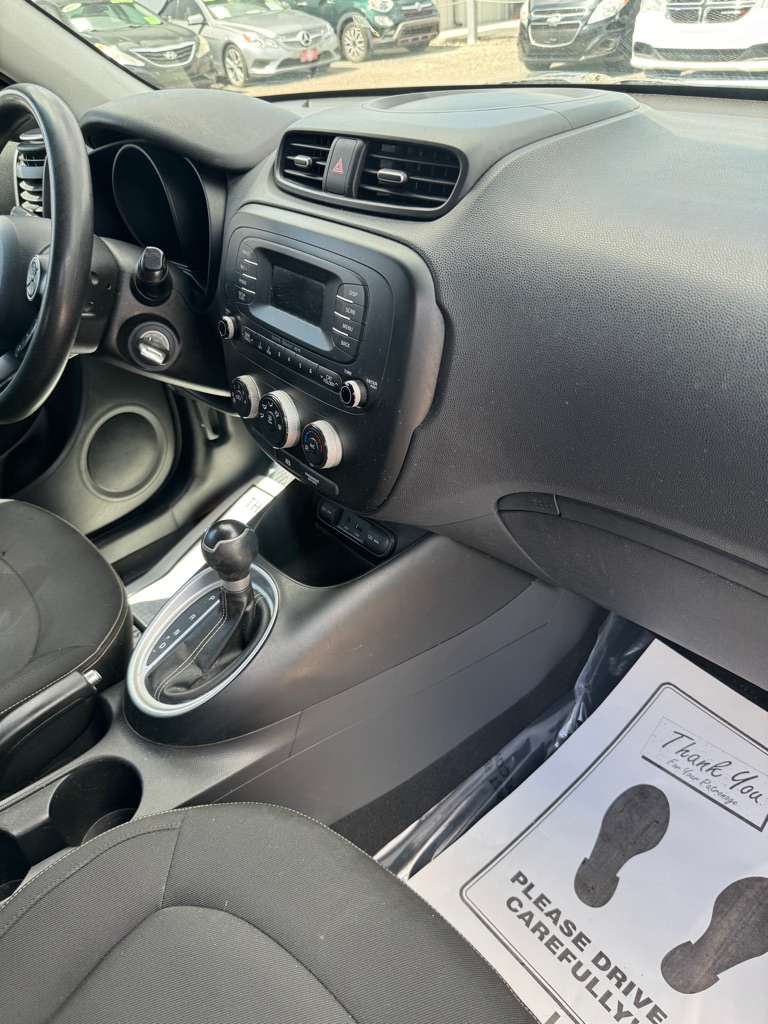 Photo 13 of this KIA SOUL