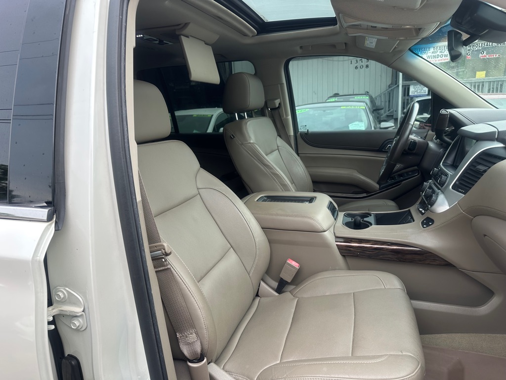 Photo 12 of this GMC YUKON XL