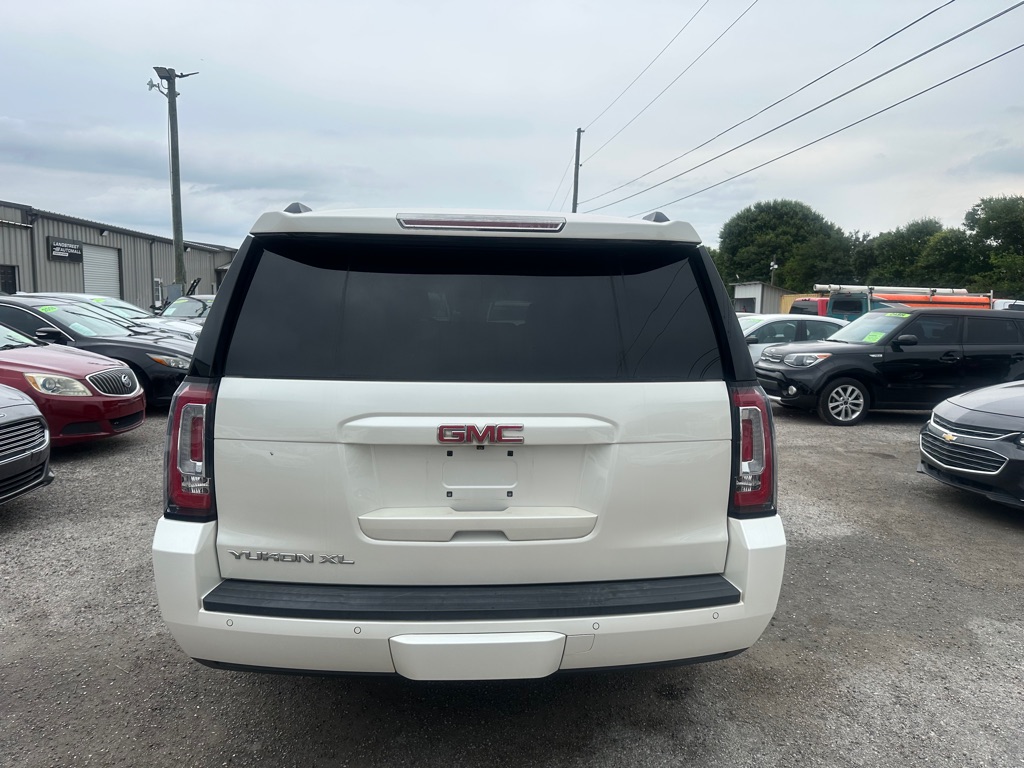 Photo 5 of this GMC YUKON XL