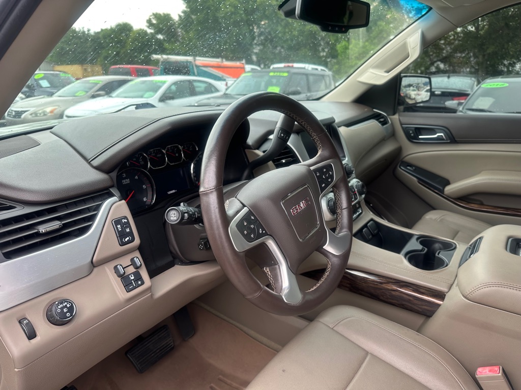 Photo 7 of this GMC YUKON XL