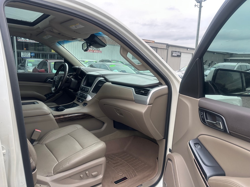 Photo 11 of this GMC YUKON XL