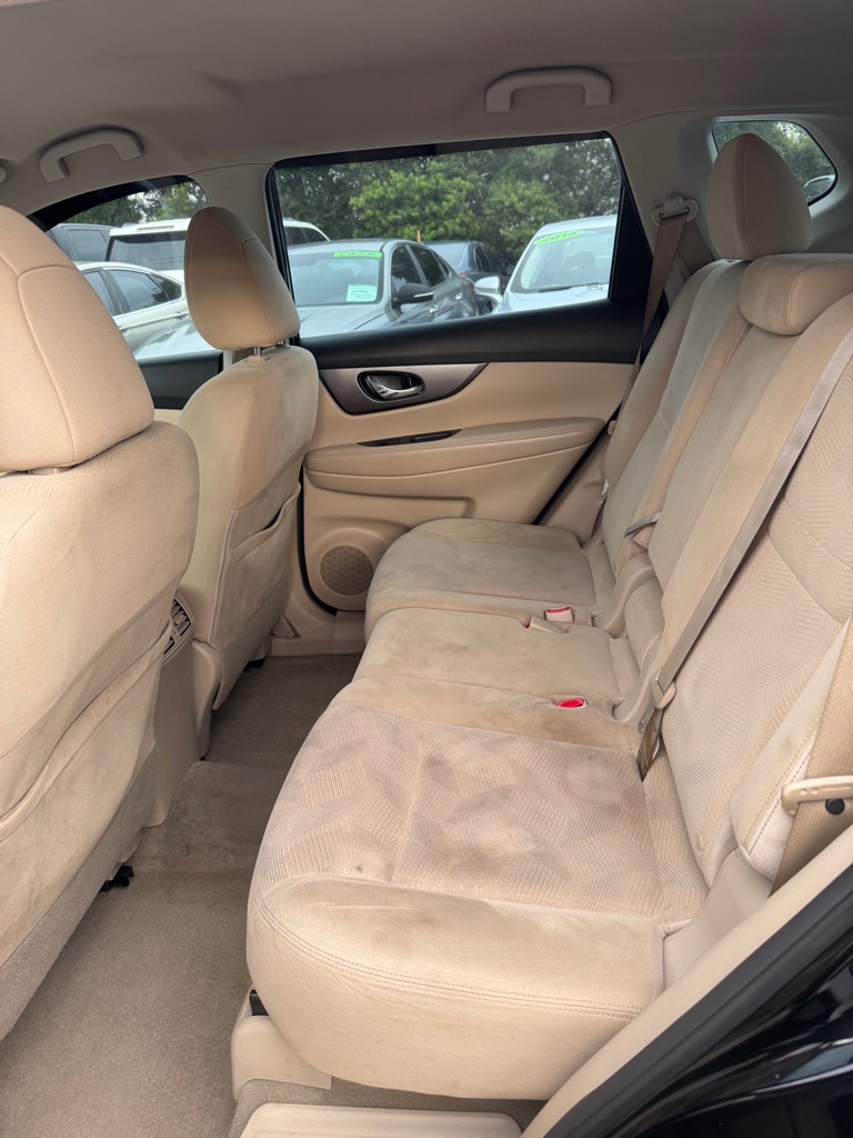 Photo 12 of this NISSAN ROGUE