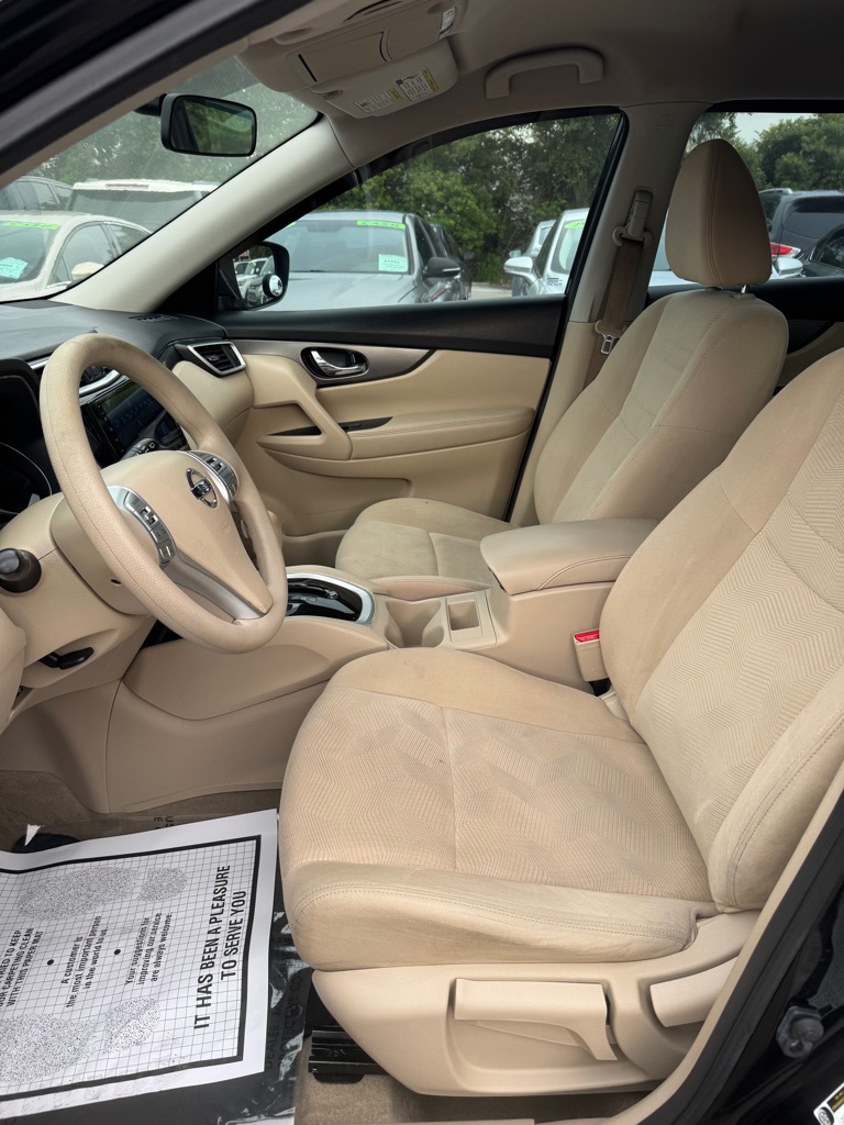 Photo 8 of this NISSAN ROGUE