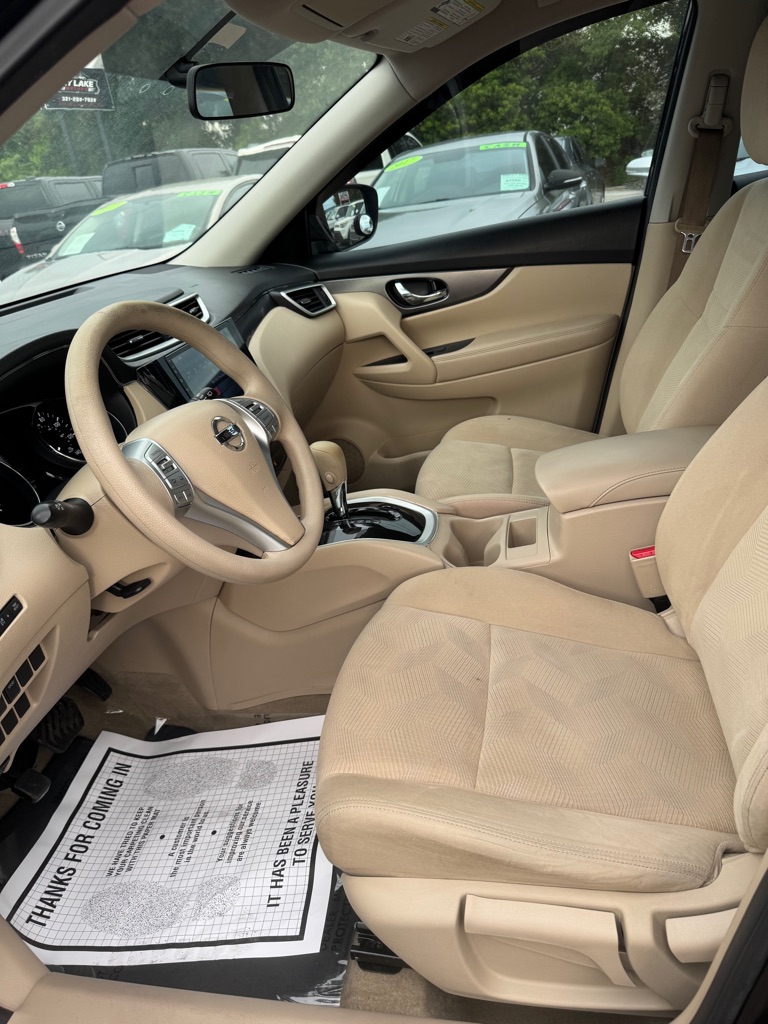 Photo 7 of this NISSAN ROGUE