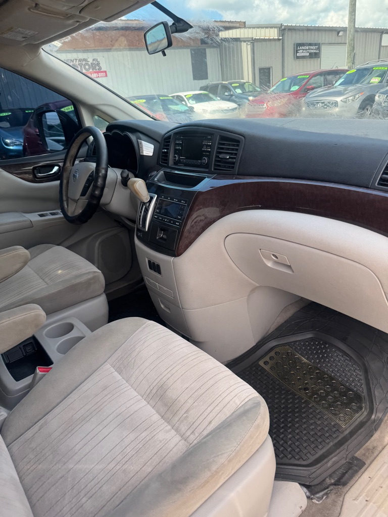 Photo 9 of this NISSAN QUEST