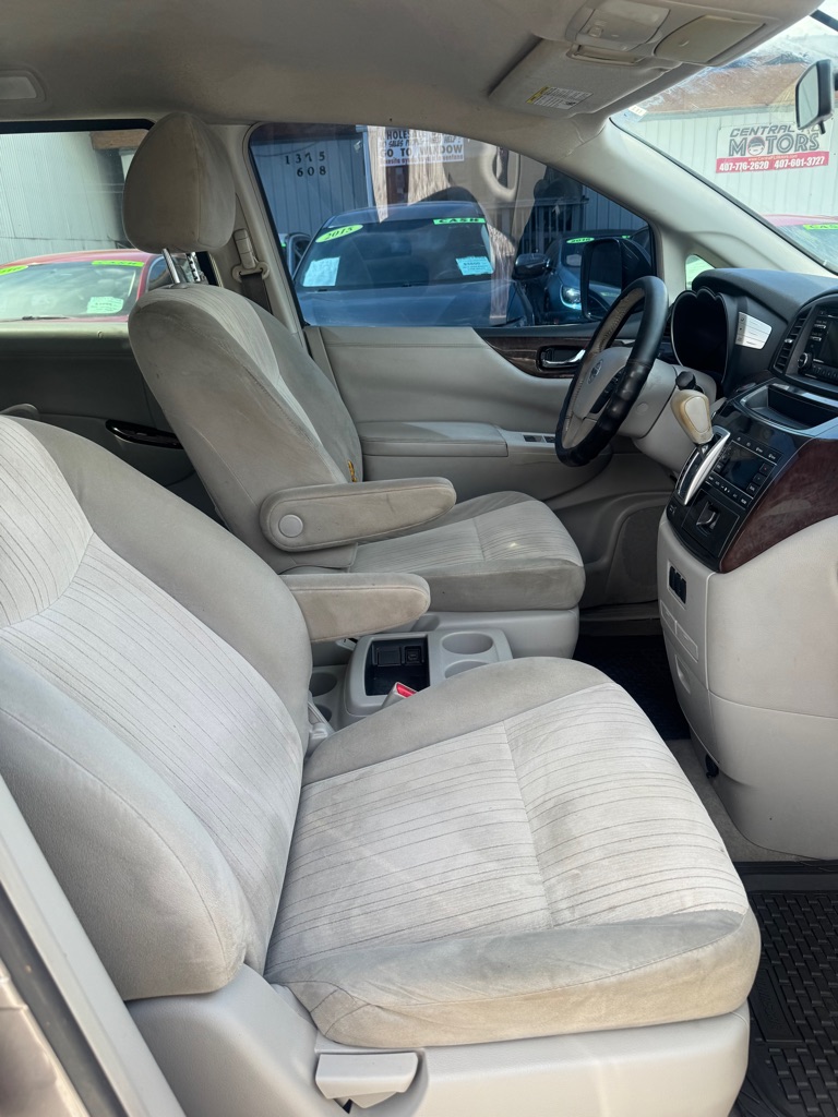 Photo 10 of this NISSAN QUEST