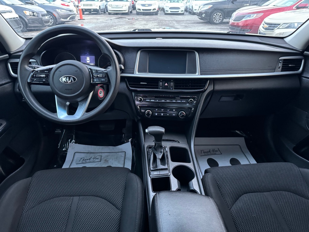 Photo 11 of this KIA OPTIMA