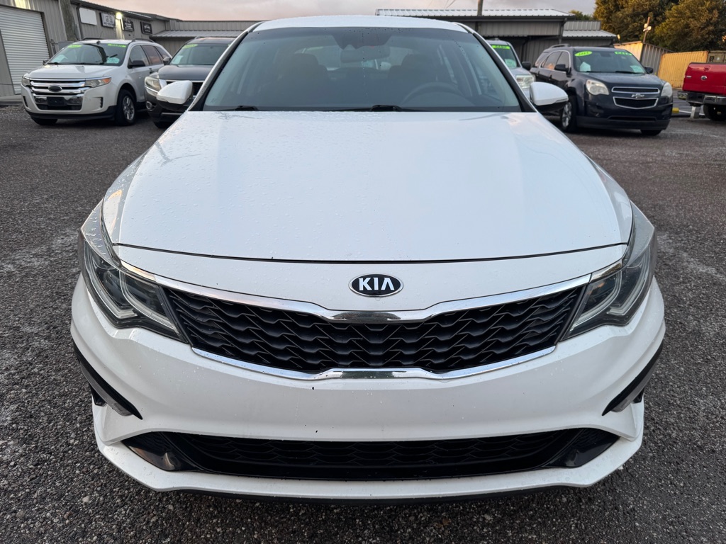 Photo 3 of this KIA OPTIMA