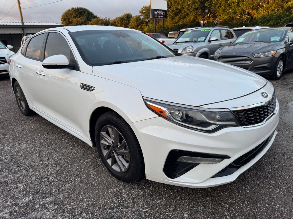 Photo 2 of this KIA OPTIMA