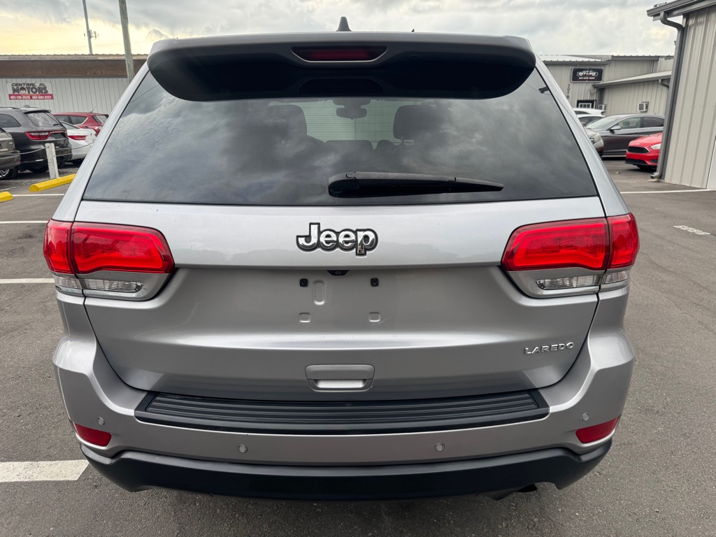 Photo 4 of this JEEP GRAND CHEROKEE