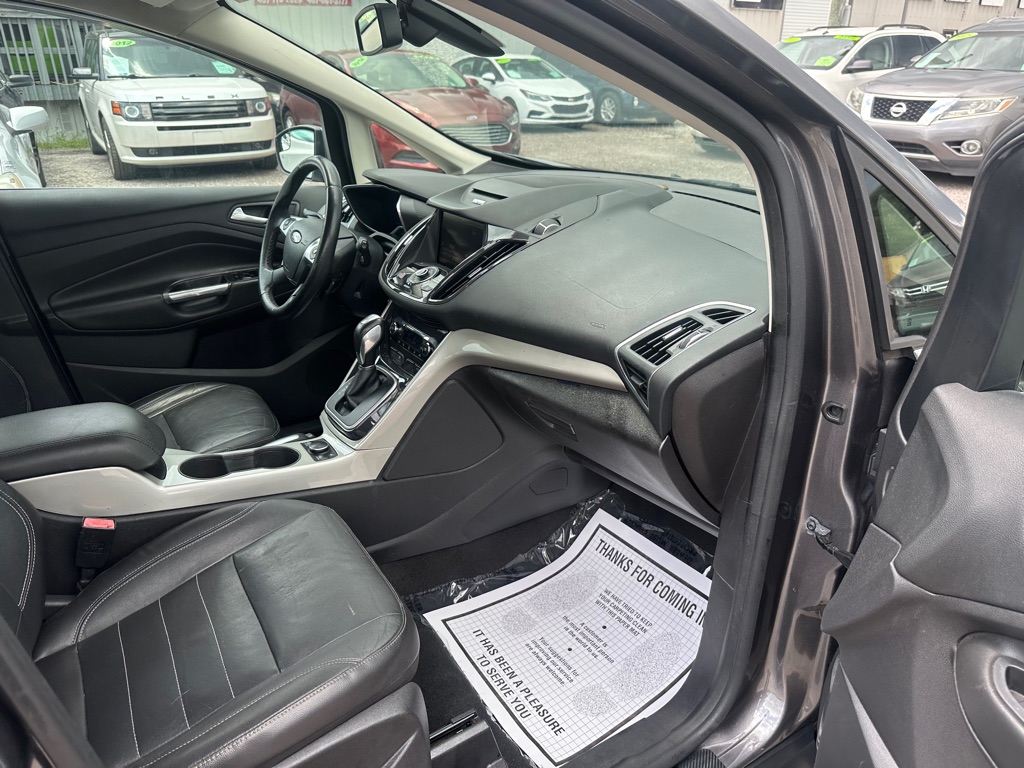 Photo 12 of this FORD C-MAX
