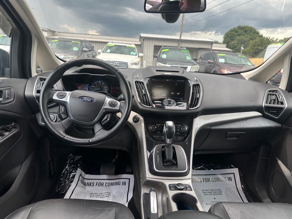 Photo 9 of this FORD C-MAX