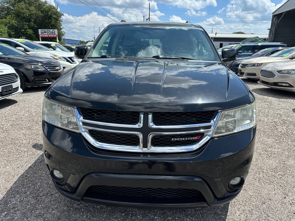 Photo 2 of this DODGE JOURNEY