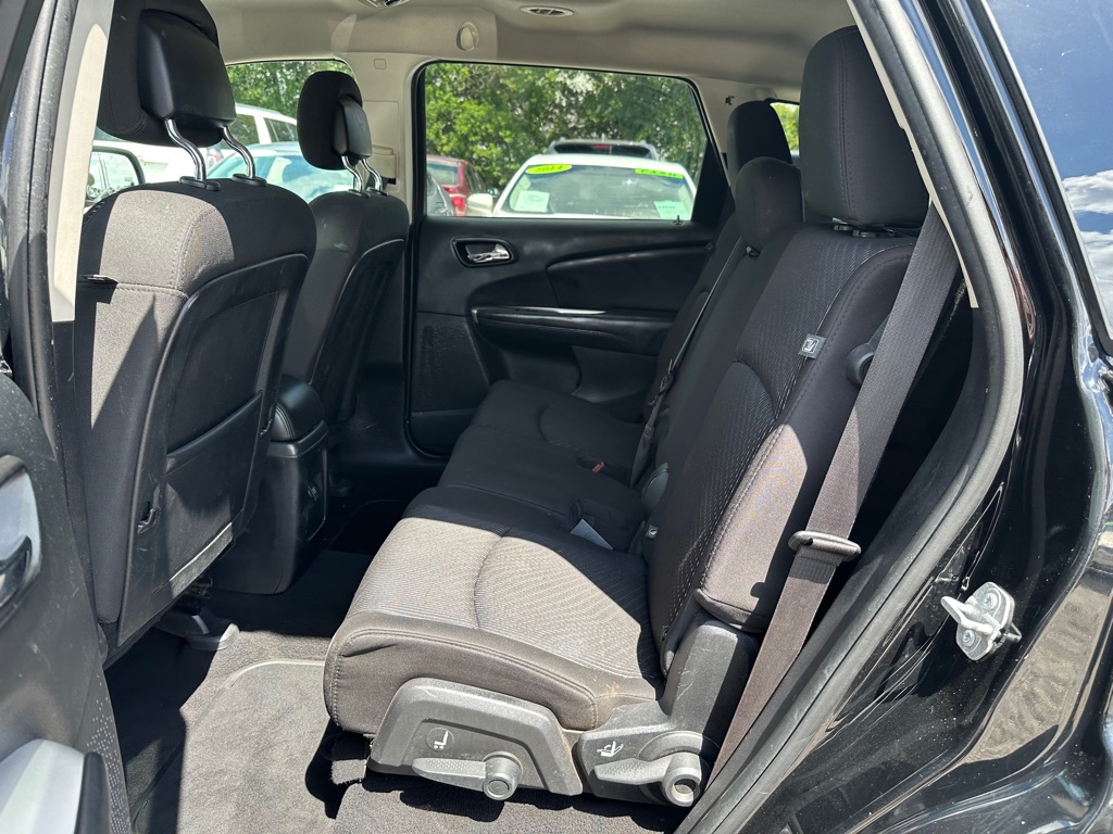 Photo 15 of this DODGE JOURNEY