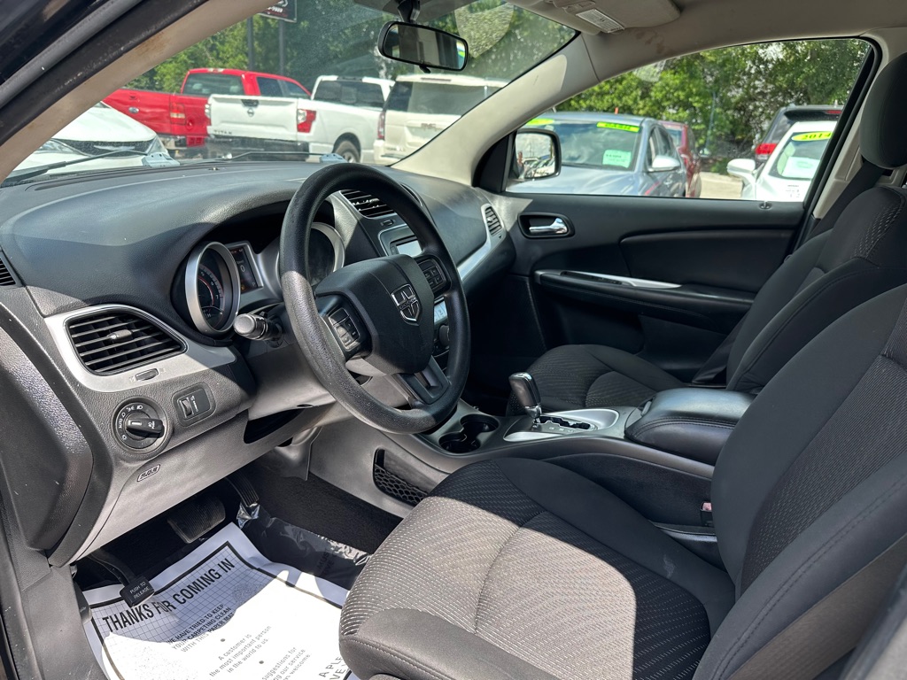 Photo 7 of this DODGE JOURNEY