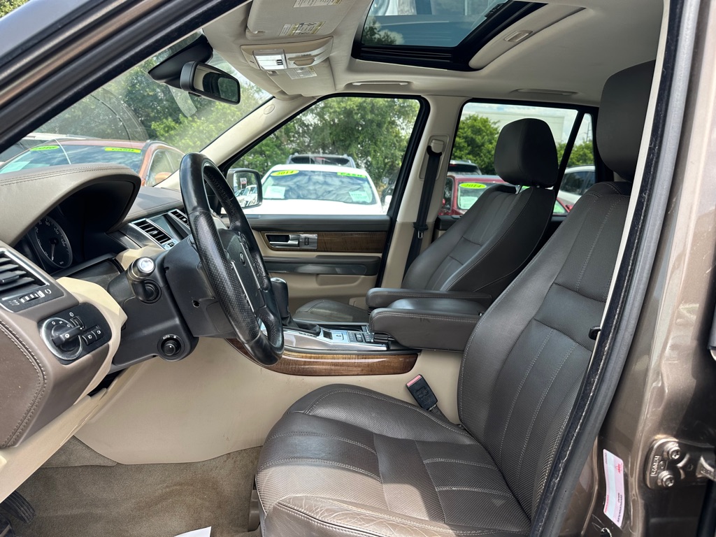 Photo 10 of this LAND ROVER RANGE ROVER SPO