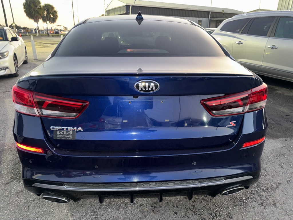 Photo 5 of this KIA OPTIMA