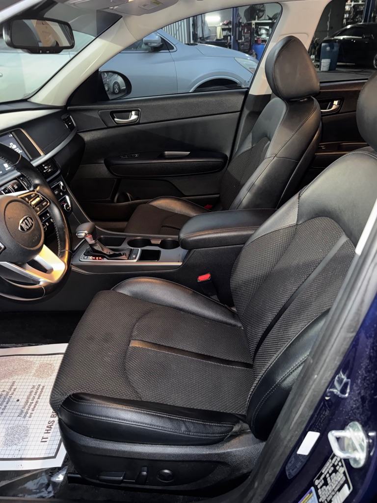 Photo 7 of this KIA OPTIMA