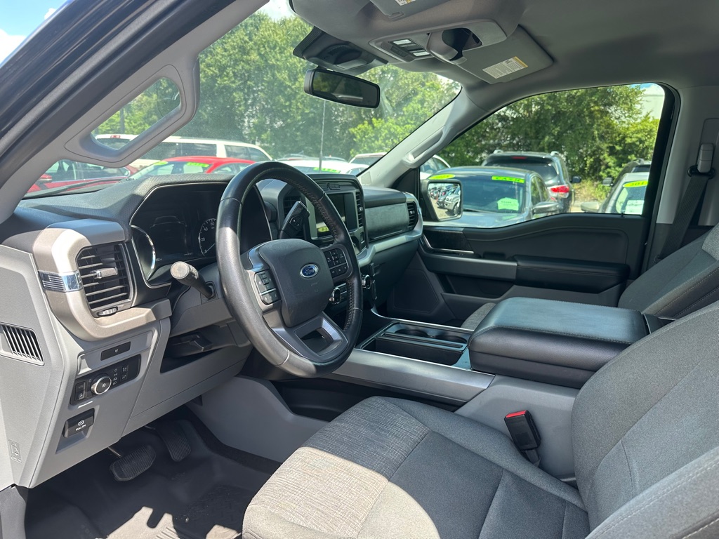 Photo 7 of this FORD F150