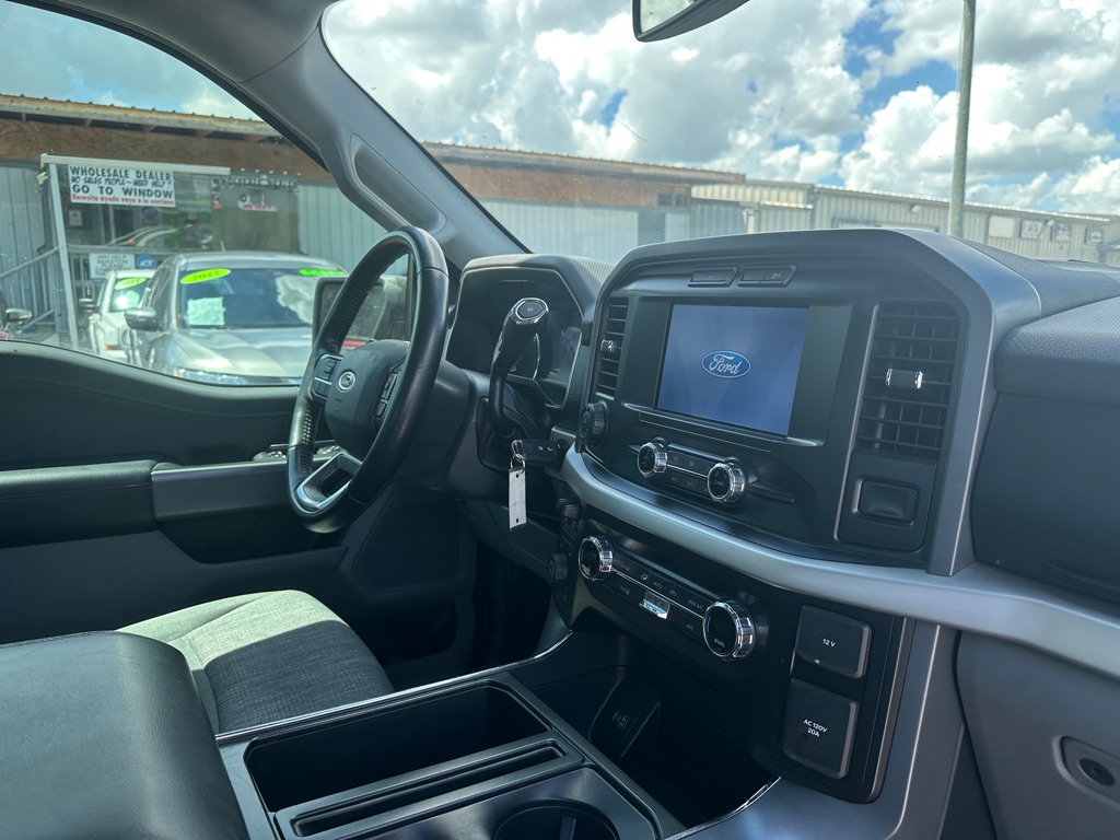 Photo 8 of this FORD F150
