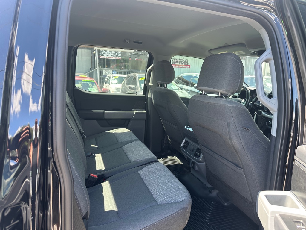 Photo 14 of this FORD F150