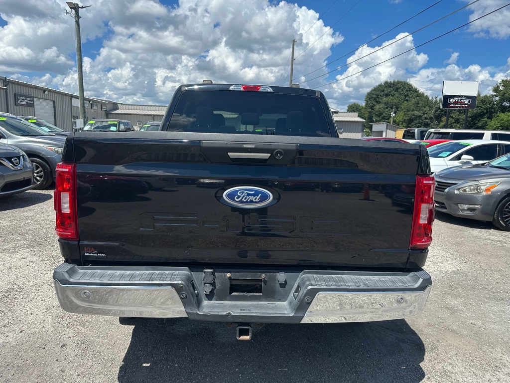 Photo 5 of this FORD F150