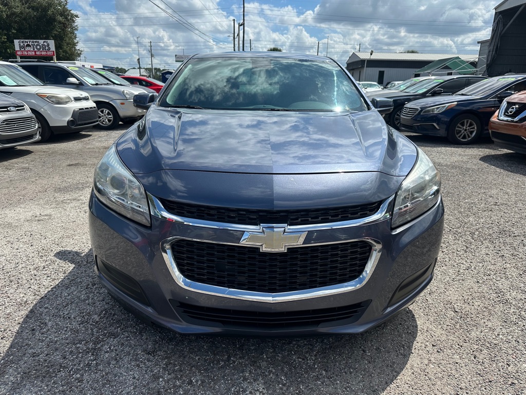 Photo 2 of this CHEVROLET MALIBU