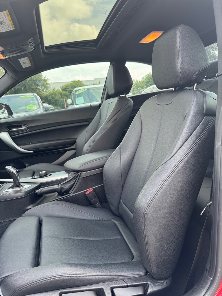 Photo 9 of this BMW 228