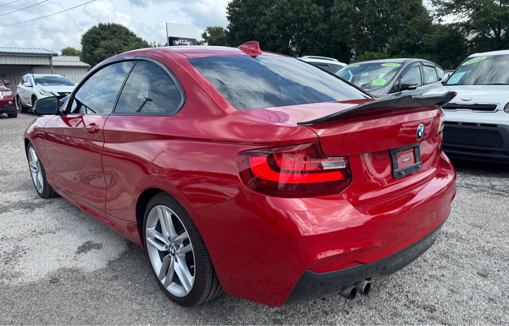 Photo 6 of this BMW 228