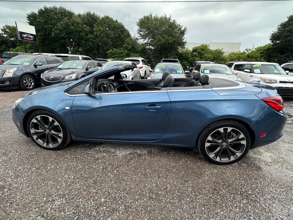 Photo 16 of this BUICK CASCADA
