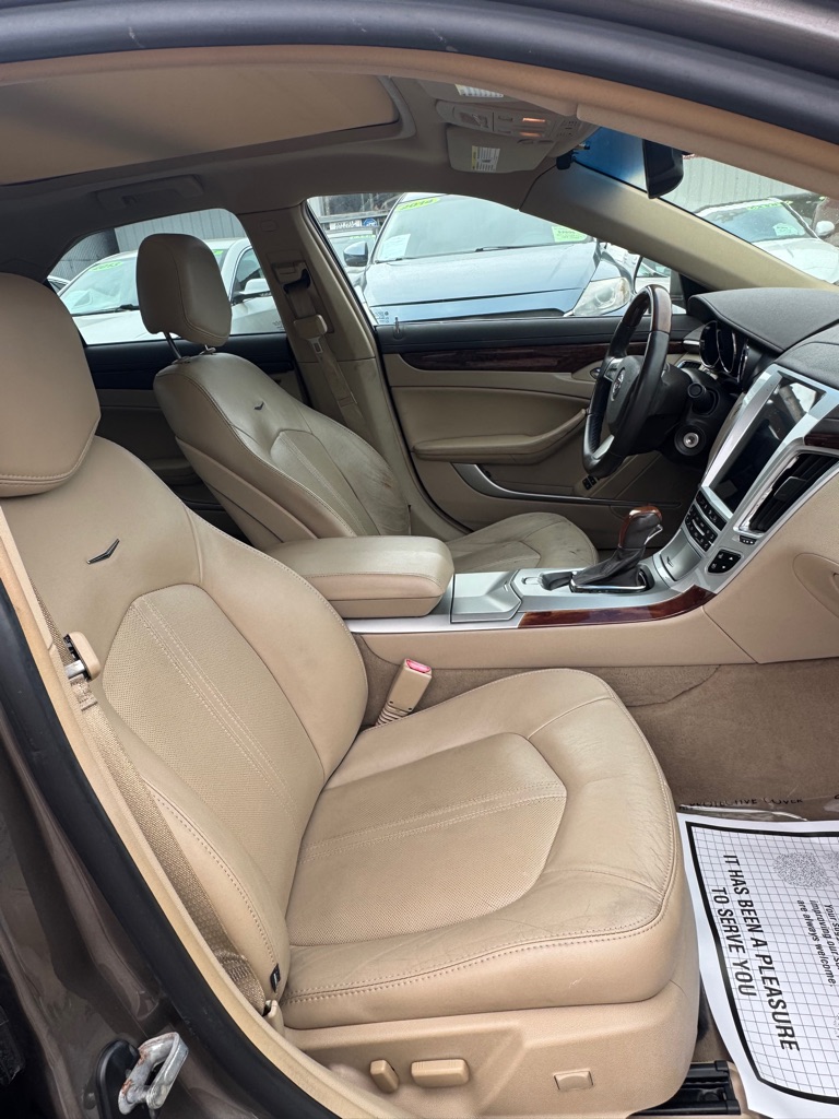 Photo 10 of this CADILLAC CTS