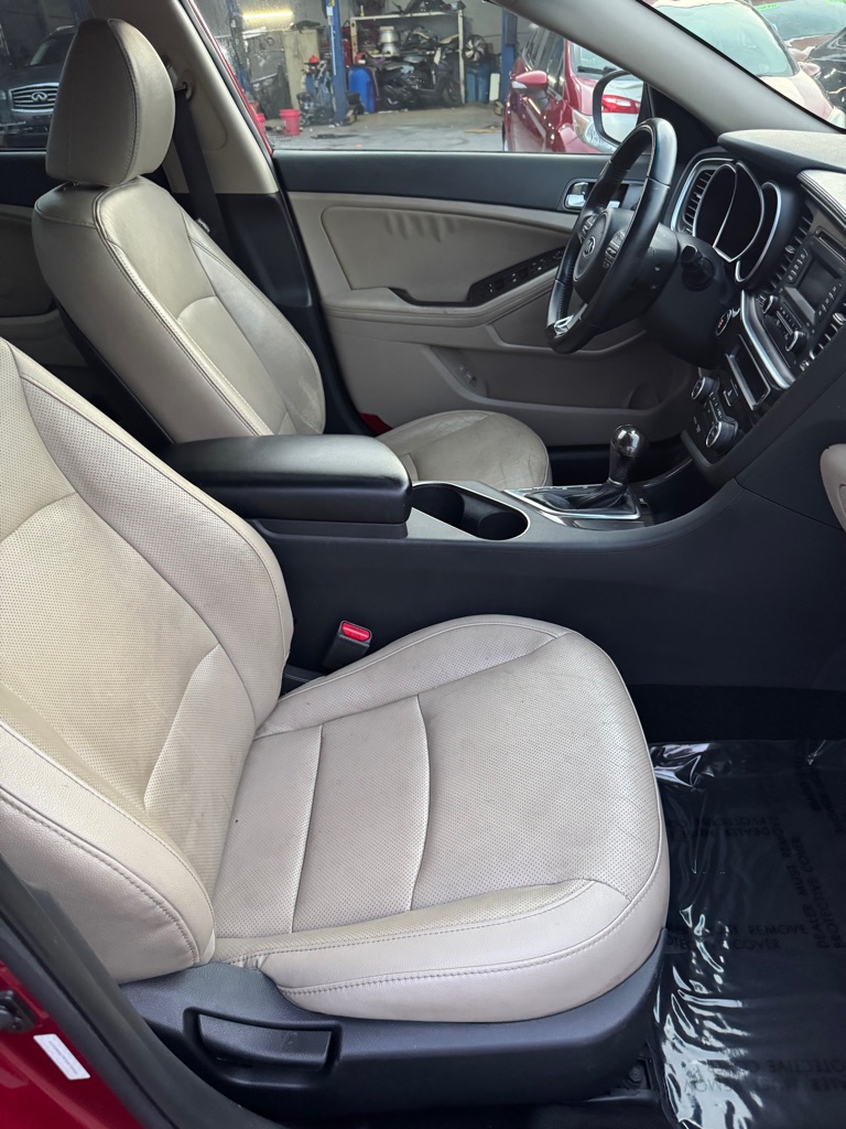Photo 9 of this KIA OPTIMA