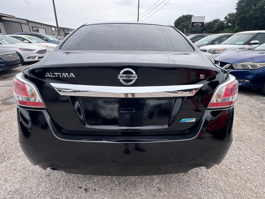 Photo 6 of this NISSAN ALTIMA