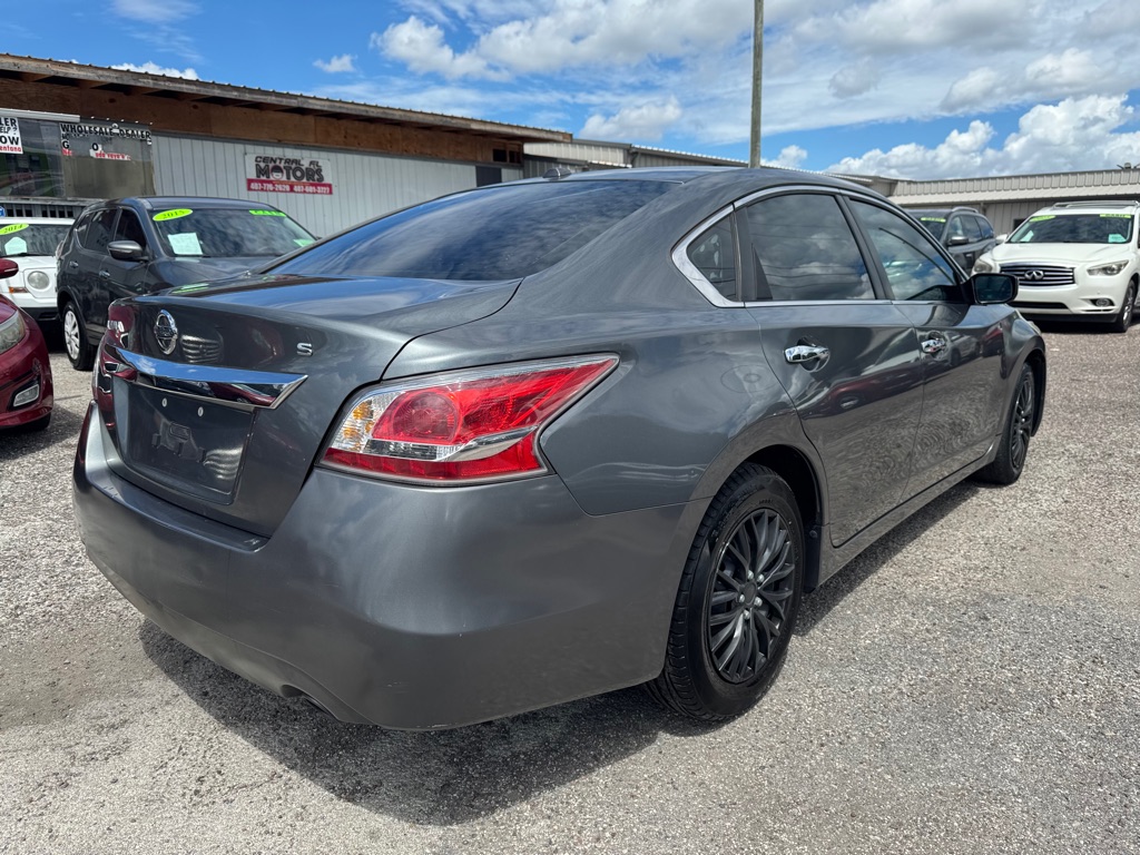 Photo 6 of this NISSAN ALTIMA