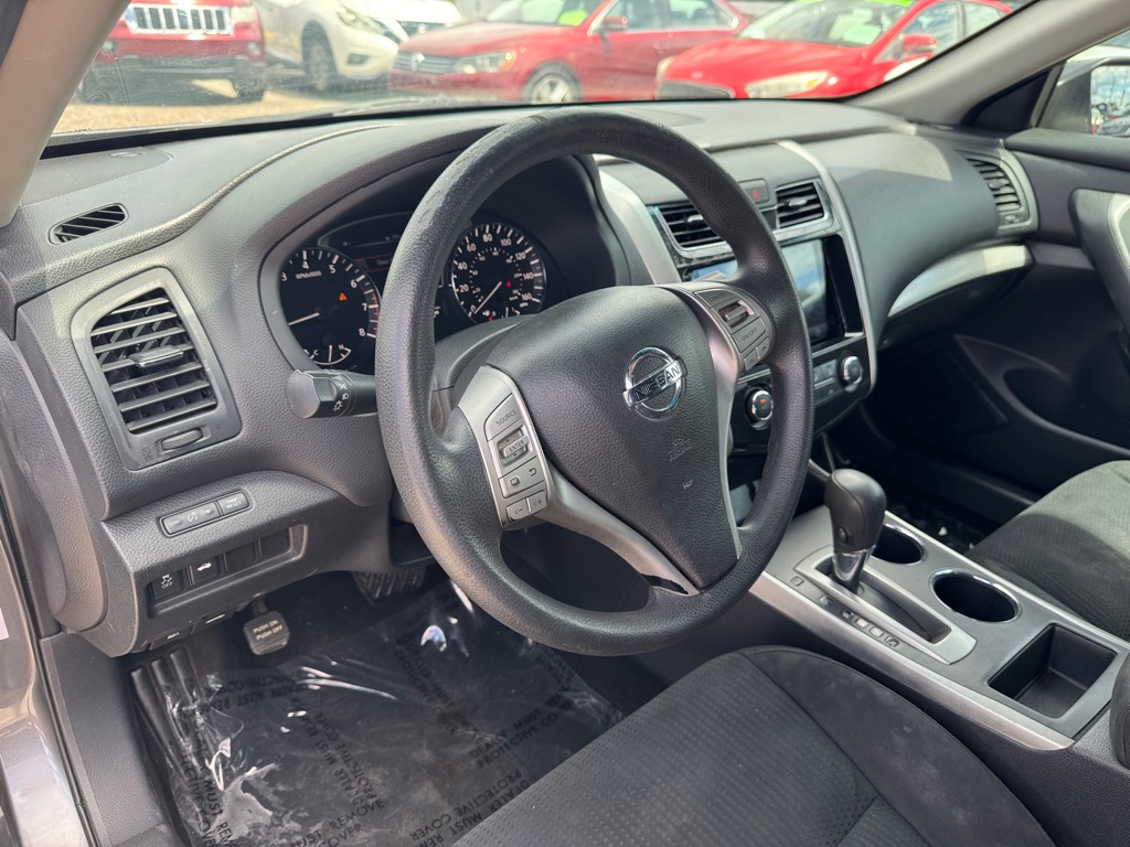 Photo 7 of this NISSAN ALTIMA